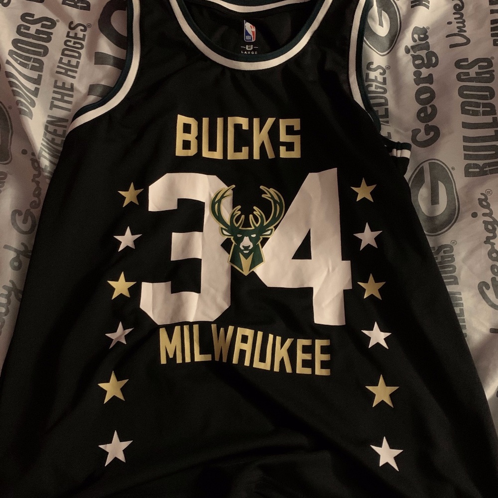 Milwaukee Bucks jersey